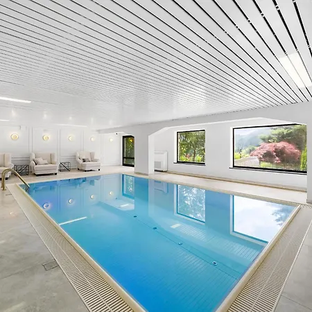 Chou Chou Steinhaus am Semmering